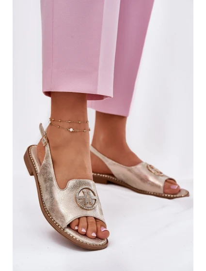 Dámské sandály na plochém podpatku s ozdobou model 21698206 zlaté - S.Barski