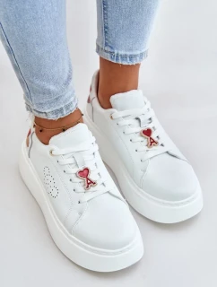 Kožené Dámské Tenisky Na Platformě S Broží A Ozdobným Květinou Bílé