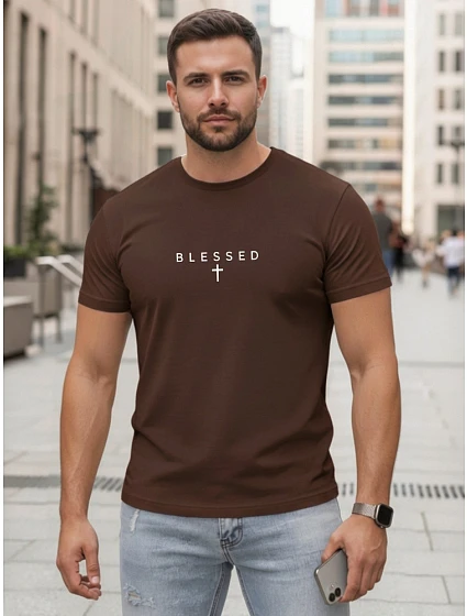 Koszulka męska bawełniana z nadrukiem brązowa model 22214534 - FashionStreet Koszulka męska bawełniana z nadrukiem brązowa model 22214534 - FashionStreet