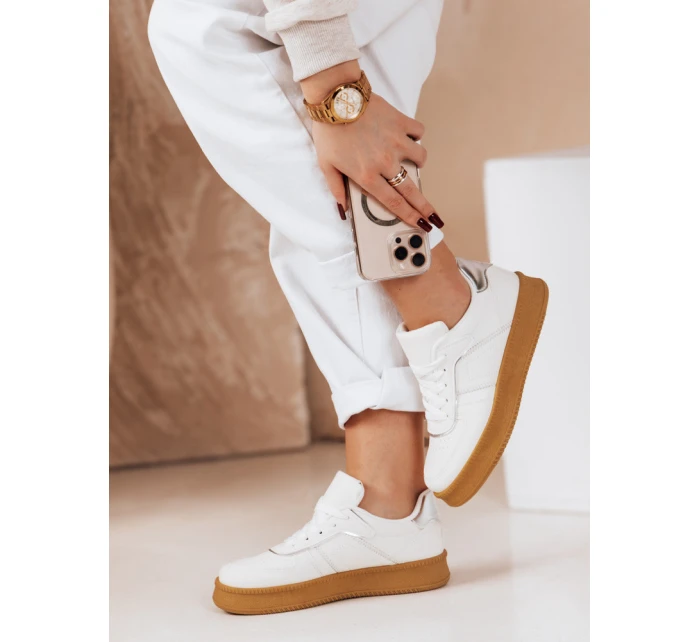 Dámské tenisky na platformě white Dstreet model 21983653 - FashionStreet