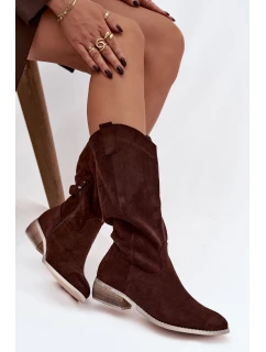 Kovbojky Na Nízkém Podpatku Z Eko Semiše Čokoládové model 21757733 - Boto