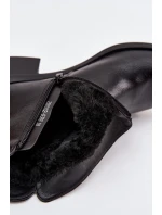 Dámské botky Delmira – černé, zateplené, na podpatku typu “klocek” Dámské botky Delmira – černé, zateplené, na podpatku typu “klocek”