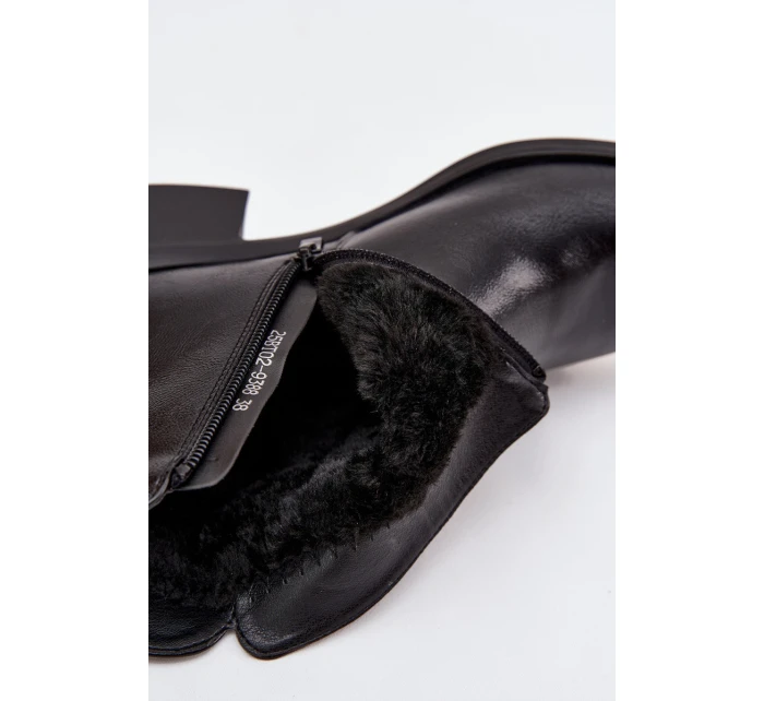 Dámské botky Delmira – černé, zateplené, na podpatku typu “klocek” Dámské botky Delmira – černé, zateplené, na podpatku typu “klocek”