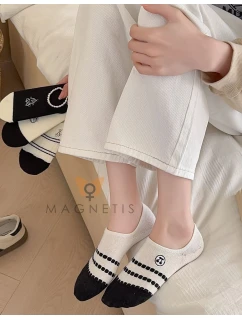 baleríny model 22021228 - Magnetis