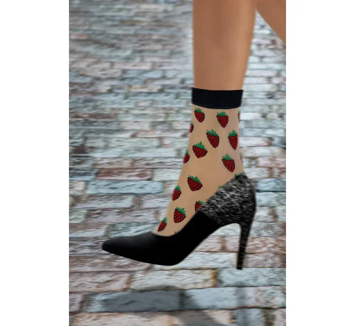 NYLONOVÁ PONOŽKA NYLONOVÁ PONOŽKA