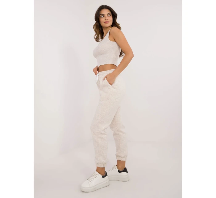 Sada EM KMPL 847.47 světle béžová Sada EM KMPL 847.47 světle béžová