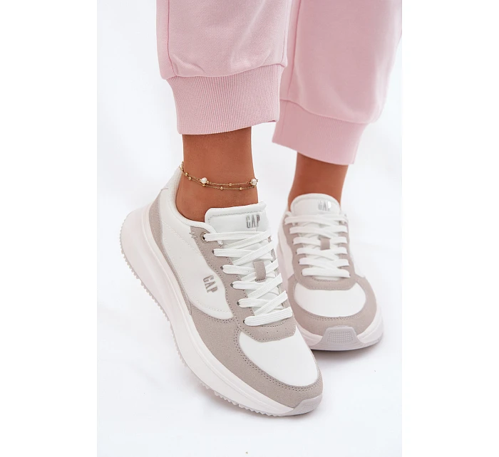 Dámské tenisky na platformě Bílé model 22074769 - GAP Dámské tenisky na platformě Bílé model 22074769 - GAP