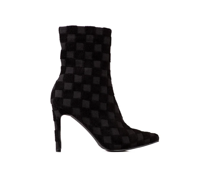 Exkluzívní dámské  kotníčkové boty černé na jehlovém podpatku
