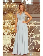 Dlouhé dámské šaty ve stříbrné barvě bez rukávů a s vyšívaným výstřihem model 6405966 - numoco