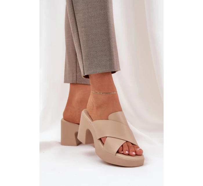 Lehké Pantofle Na Podpatku Z Eko Kůže Světle Béžové model 21684550 - Boto