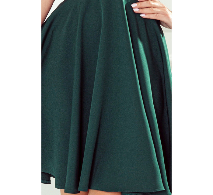 ROSALIA - Dámské šaty v lahvově zelené barvě s přeloženým výstřihem a mašličkami 393-1