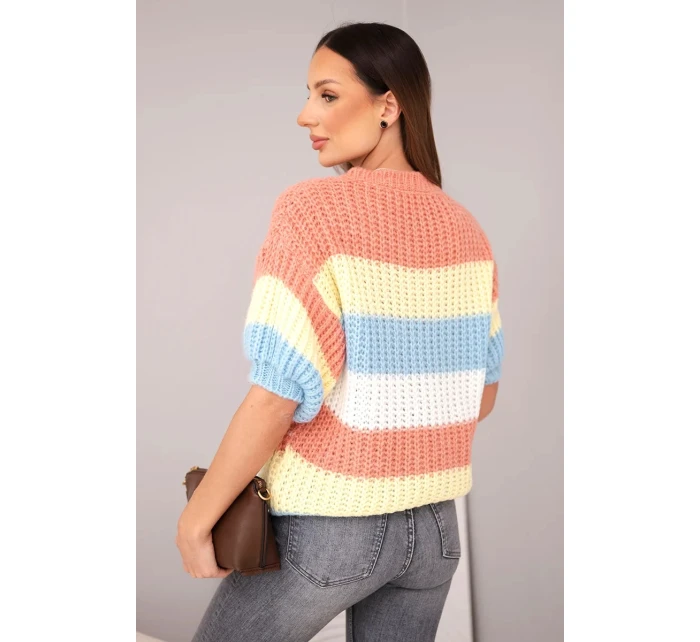 Dámský svetr s krátkým rukávem v barevných pruzích a pletením model 21949232 - K-Fashion