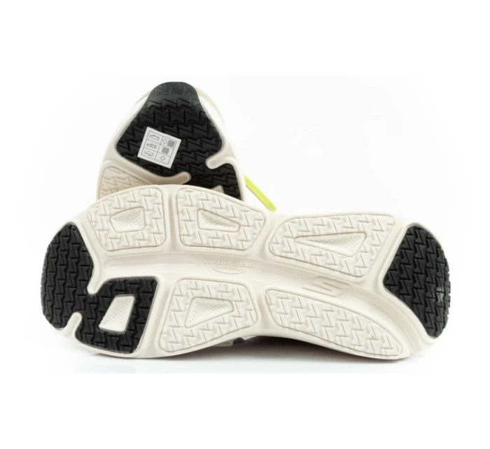 Boty Skechers Max Cushioning Endeavour M 220613/TPBK Boty Skechers Max Cushioning Endeavour M 220613/TPBK