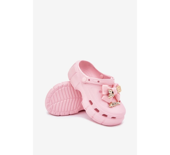 Dětské Dívčí Pantofle Pěnové S Mašlí A Ozdobami Růžové model 21700393 - Boto Dětské Dívčí Pantofle Pěnové S Mašlí A Ozdobami Růžové model 21700393 - Boto
