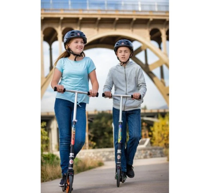 Koloběžka  Lux Light UP Jr model 21148356 - Razor