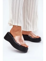 Dámské pantofle s páskem na klínu černé model 21696443 - Boto