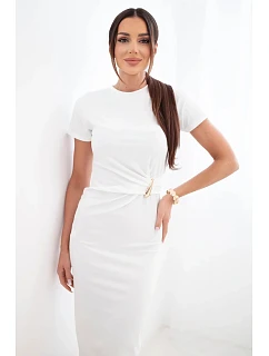 Dámské viskózové maxi šaty vázané u krku s ozdobnou sponou modrá