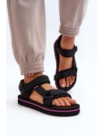 Dámské sandály na platformě model 21649068 Černé - Lee Cooper