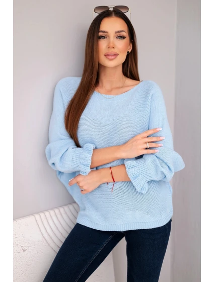 Dámský svetr z mohairu s nařasenými rukávy a výřezem na zádech modrý