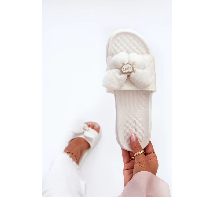 Dámské šedé sandály s ozdobou na nízké platformě Cedrella Dámské šedé sandály s ozdobou na nízké platformě Cedrella