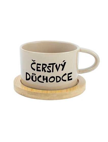 ČERSTVÝ DŮCHODCE - krémový hrníček makronka 200 ml ČERSTVÝ DŮCHODCE - krémový hrníček makronka 200 ml