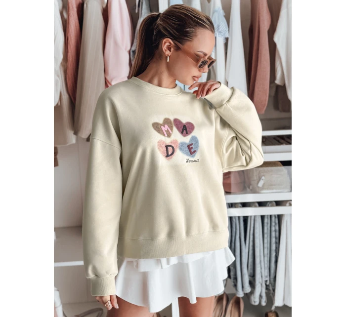 Dámská nadměrná mikina se srdíčky MADELIN světle zelená FashionStreet BY1460 Dámská nadměrná mikina se srdíčky MADELIN světle zelená FashionStreet BY1460