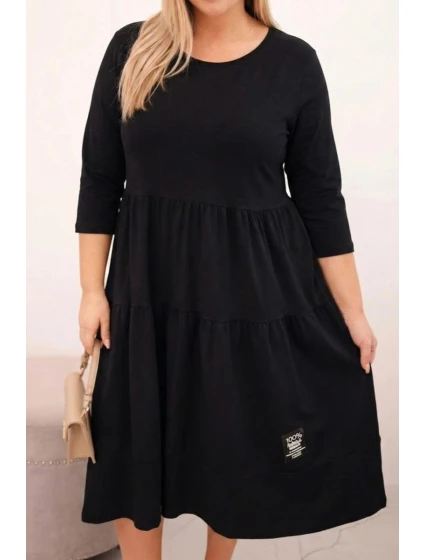 Dámská bavlněná Plus Size šaty s volány a ohrnutým rukávem černá Dámská bavlněná Plus Size šaty s volány a ohrnutým rukávem černá