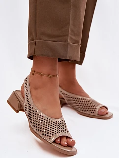 Zdobené síťované dámské sandály na klínku Z & A model 22101312 Béžové - D&A