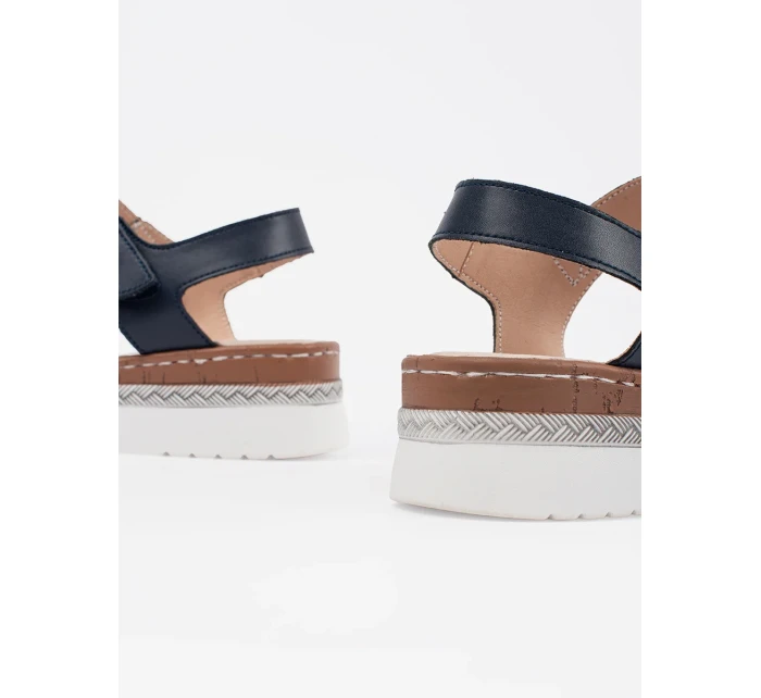 Módní bílé sandály dámské platforma Módní bílé sandály dámské platforma