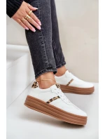 Pohodlné dámské sportovní boty na platformě Bíle Devan