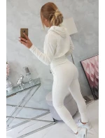 Široká žebrovaná souprava v barvě ecru