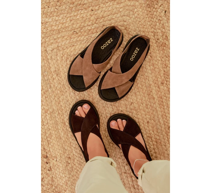 Dámské sandály model 22027710 z přírodního semiše Čokoládové - Zazoo