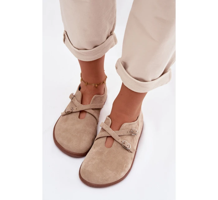 Kožené semišové polobotky Dámské s pásky béžové model 21937593 - Zazoo Kožené semišové polobotky Dámské s pásky béžové model 21937593 - Zazoo