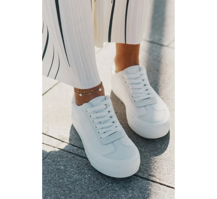 Dámské tenisky na platformě Big Star model 21693218 Bílé - Big Star Shoes