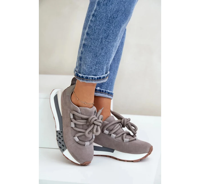 Semišové Dámské Tenisky Na Platformě S Hrubým Šněrováním Artiker Šedé Semišové Dámské Tenisky Na Platformě S Hrubým Šněrováním Artiker Šedé