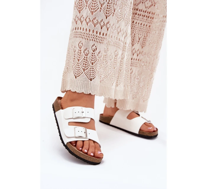 Dámské Pantofle Na Korkové Platformě S Přezkou Bílé model 21699941 - Boto