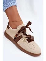 Dámské tenisky s ozdobami béžové model 22095100 - Boto Dámské tenisky s ozdobami béžové model 22095100 - Boto