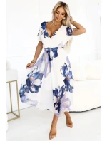 Vzdušné midi šaty s obálkovým výstřihem a velkým květinovým vzorem v model 21819836 - numoco basic Vzdušné midi šaty s obálkovým výstřihem a velkým květinovým vzorem v model 21819836 - numoco basic