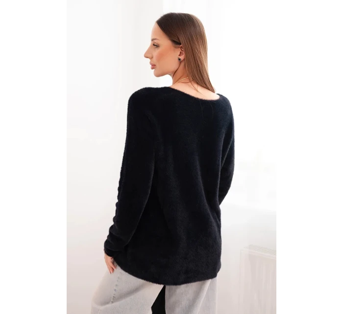 Dámský svetr s vlnou a výstřihem do V černý