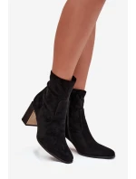 Dámské kotníkové boty na sloupku se zlatým zateplené černé model 21712211 - Boto Dámské kotníkové boty na sloupku se zlatým zateplené černé model 21712211 - Boto