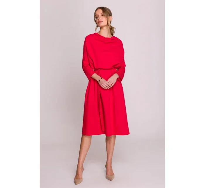 model 20966318 Pletené šaty nadměrné velikosti červené - STYLOVE model 20966318 Pletené šaty nadměrné velikosti červené - STYLOVE