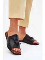 Dámské pantofle na plochém podpatku s ozdobným vázáním černé Norela Dámské pantofle na plochém podpatku s ozdobným vázáním černé Norela