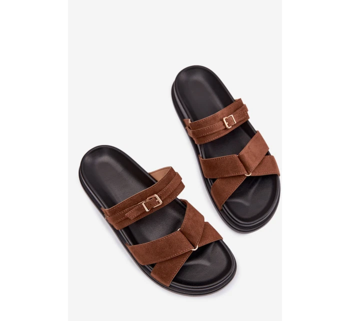 Dámské pantofle s pásky a zlatým sponou Hnědé model 21954730 - Boto