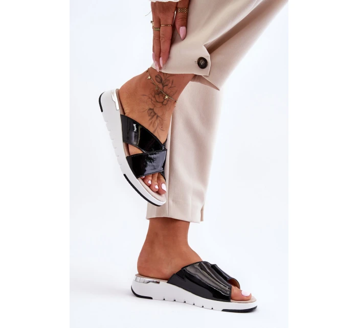 Lakované nízké klínky S.Barski AL22469 Černé