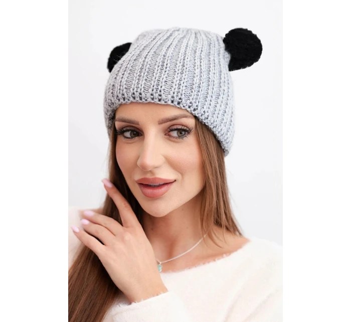 Dámská zimní čepice z vlny s bambulí model 21817791 světle šedá - K-Fashion Dámská zimní čepice z vlny s bambulí model 21817791 světle šedá - K-Fashion