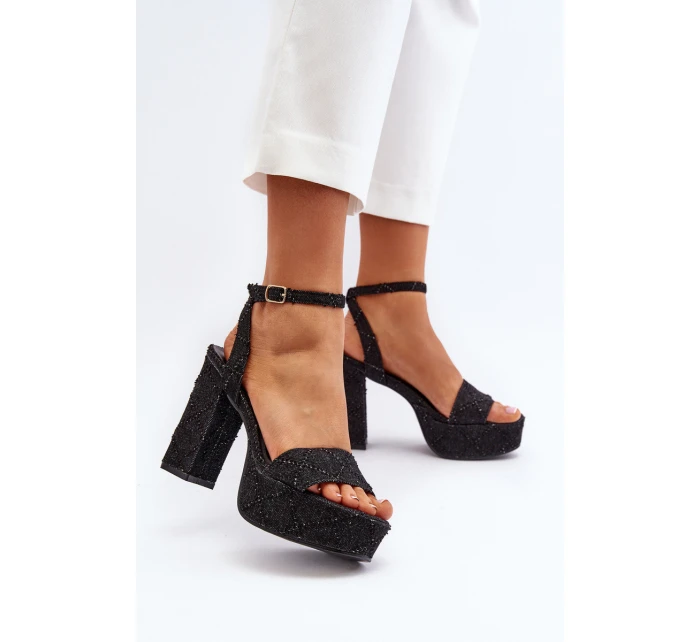 Džínové sandály na podpatku černé model 21649730 - Boto Džínové sandály na podpatku černé model 21649730 - Boto