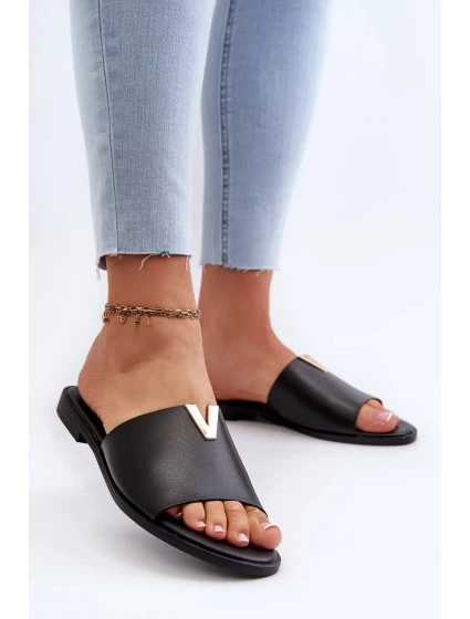 Dámské pantofle z eko kůže na plochém podpatku, černá Maliha Dámské pantofle z eko kůže na plochém podpatku, černá Maliha