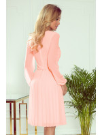 Dámské šaty model 18567558 Světle růžová - numoco