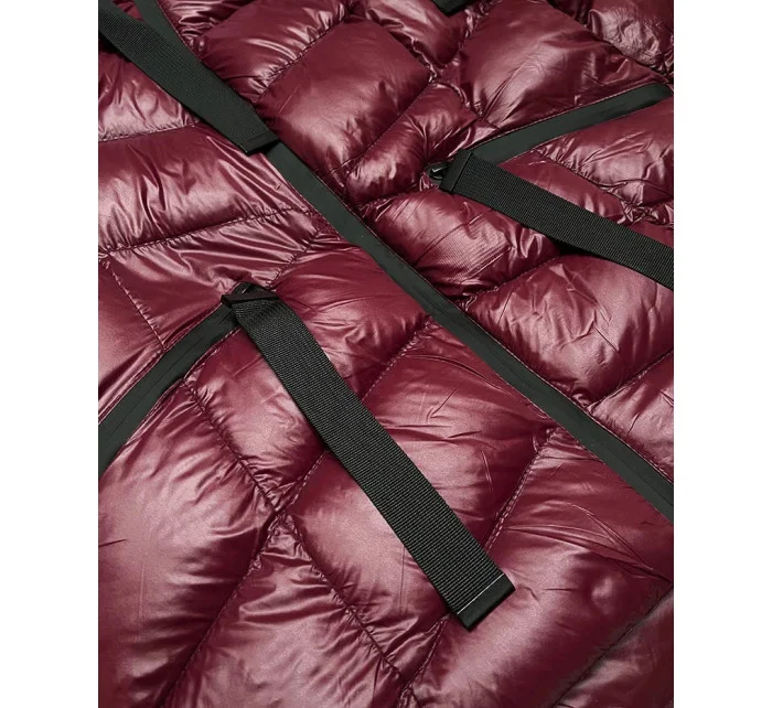 Krátká dámská zimní bunda v třešňové barvě (23066-7)