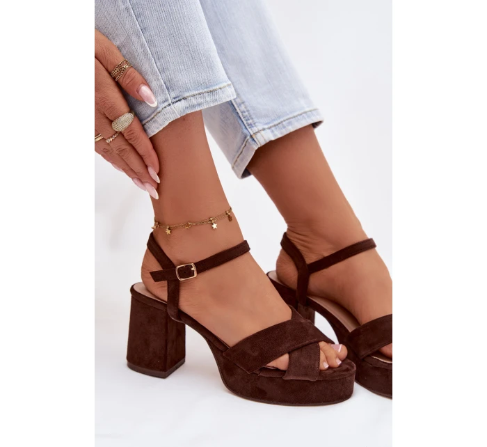 Dámské sandály na podpatku čokoládové Janelia